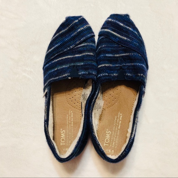 Toms Shoes - Toms Fleece Lined Canvas Shoes